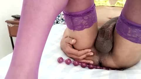 Laly online show from November 8, 11:13 am