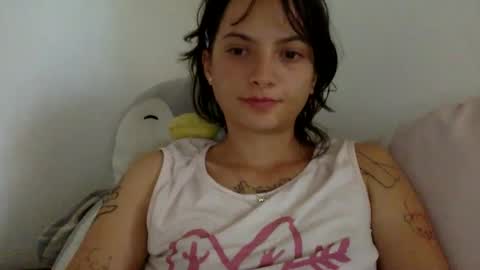 Snapshot of munchi_ chatting on January 21, 12:29 pm online show from January 21, 12:29 pm