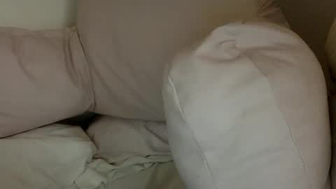 Snapshot of munchi_ chatting on December 29, 10:03 pm online show from December 29, 10:03 pm