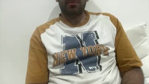 munnabobby2008 online show from February 5, 12:06 pm