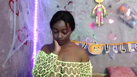 Leidy online show from October 11, 4:28 am