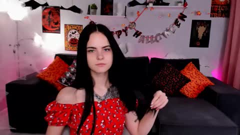 Mila online show from October 23, 2:57 am