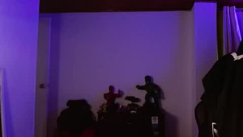 David Big online show from November 21, 7:45 pm