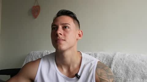 muscle_king_cum online show from June 6, 2:56 pm