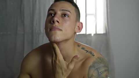 muscle_king_cum online show from October 24, 4:52 pm