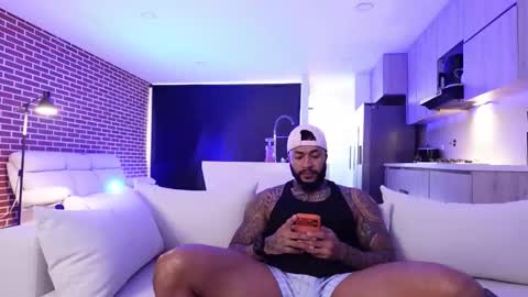 Nick online show from November 3, 12:39 pm