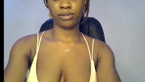 muscle_queen0 online show from January 18, 10:30 pm