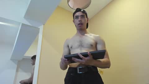 muscle scott online show from October 1, 12:48 pm