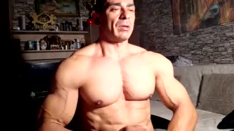BRENDON online show from August 7, 7:12 pm