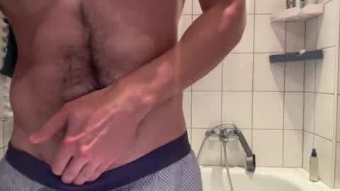 musclehair3 online show from June 5, 8:20 am