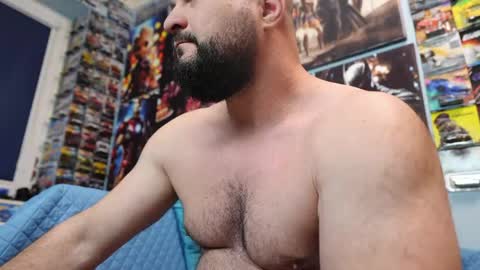 Chris online show from March 31, 7:20 am