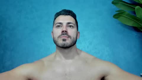 muscularmaster onlyfans online show from November 9, 1:31 am