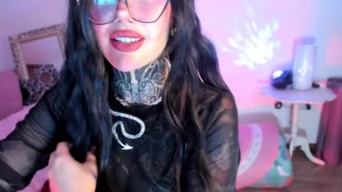 blackmuse online show from February 15, 1:10 am