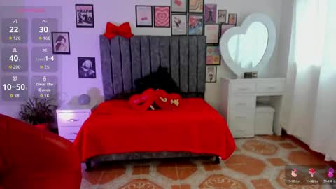 mushi_ online show from May 10, 8:04 pm