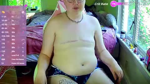 Caidra online show from July 6, 7:38 pm