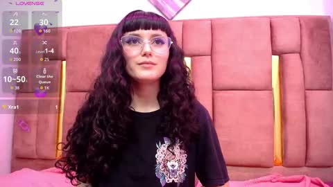 Snapshot of mxlvixje chatting on September 26, 7:27 am SOFIA online show from September 26, 7:27 am