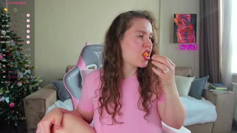 Emmy online show from February 8, 8:31 am