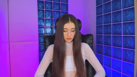 Monica online show from December 27, 1:00 am