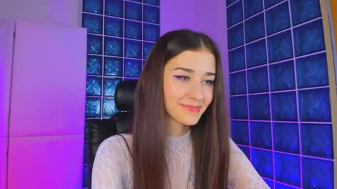 Monica online show from December 27, 4:15 am