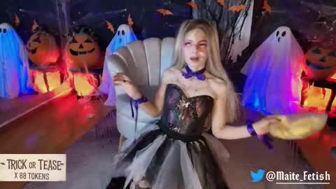 Maite online show from November 1, 2:05 pm