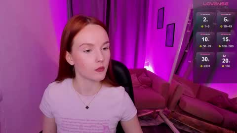 Mia online show from February 9, 9:17 pm