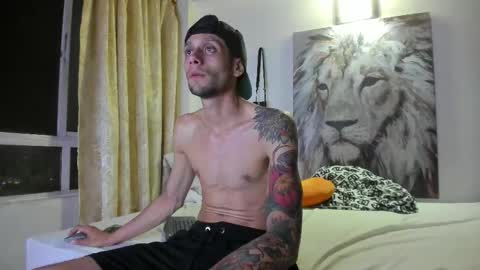 JUAN TORRES CREATURE online show from November 16, 3:08 am