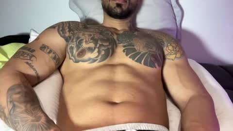 Myke esthetic online show from October 11, 8:19 am