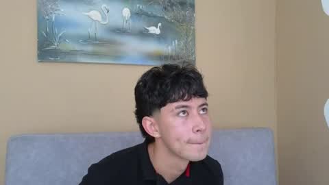 myke_magic online show from June 24, 3:41 pm