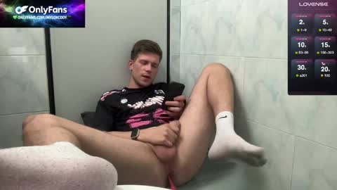 Mylo  Cody online show from April 24, 6:59 am