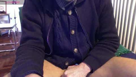 Bi sexy guy lovense hush is on private is open or password show tip if you like. online show from March 7, 7:08 am