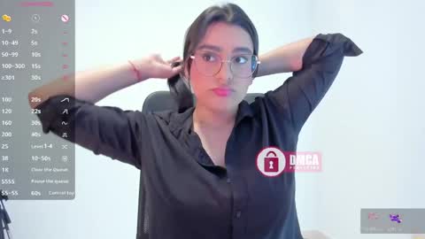 Bella online show from May 24, 9:10 pm