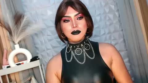 SUPPORT GODDESS TRISHA  AND DONT FORGET TO FOLLOW ME online show from September 22, 8:29 am