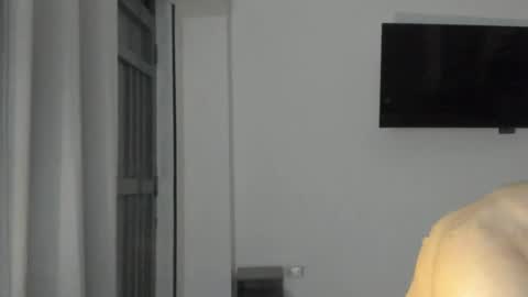 mysterious_muscles online show from April 17, 11:50 pm