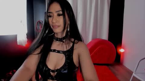 Snapshot of mysteriousgoddesxx chatting on October 12, 7:45 am Goddess Cassie online show from October 12, 7:45 am