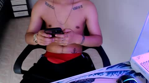 mysteryboy_thin16 online show from February 3, 10:32 pm