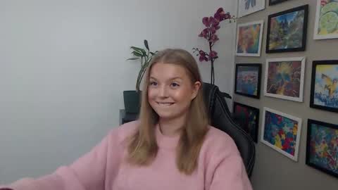 Erica online show from April 12, 9:13 am