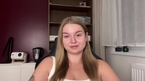 Erica online show from July 23, 11:52 am