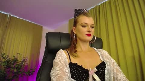 mysticvenus_ online show from October 10, 8:09 am