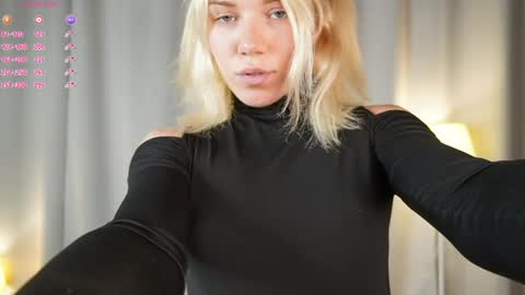 Olivia or just olive online show from May 22, 7:20 pm