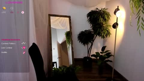 Eva  online show from March 7, 10:45 am