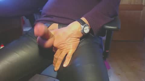 naaapa online show from February 20, 8:17 am