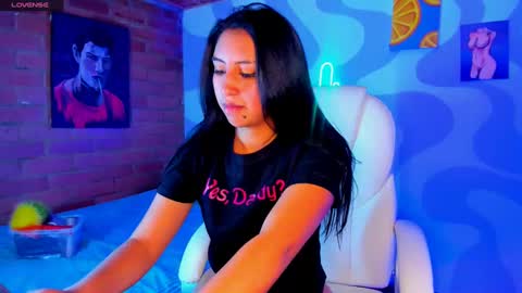 Camila-   free online show from January 7, 8:52 pm