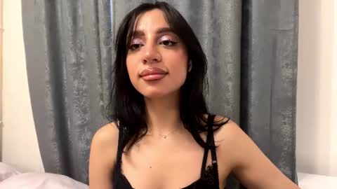Leya online show from June 13, 1:54 pm