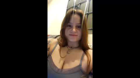 naenayy online show from April 19, 2:56 am