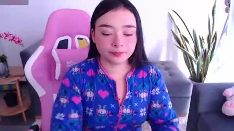  Nahia  online show from July 18, 3:25 pm