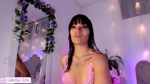 nahialov online show from February 22, 11:18 pm