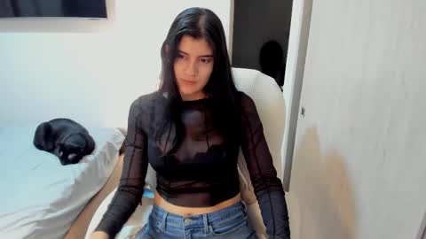 independent model online show from September 24, 2:07 am