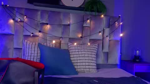  VICTORIA  online show from January 8, 7:53 pm