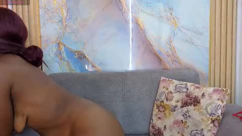 nahomy_smith23_aws online show from November 7, 11:07 pm