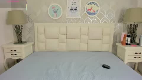 naia_cox online show from March 30, 3:39 am